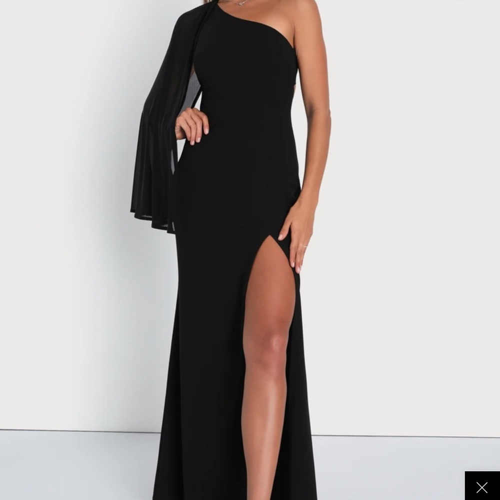 Lulu's Chic Black One-Shoulder Gown back cutout and sleeve cape NWT